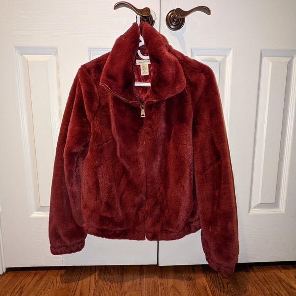 Faux Fur Jacket - size small. Urban Outfitters - Picture 2 of 3